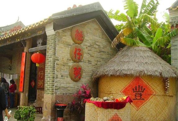 客餐厅射灯怎么布置? 农村饭店如何经营?-第1张图片 客餐厅射灯怎么布置? 农村饭店如何经营?-第1张图片