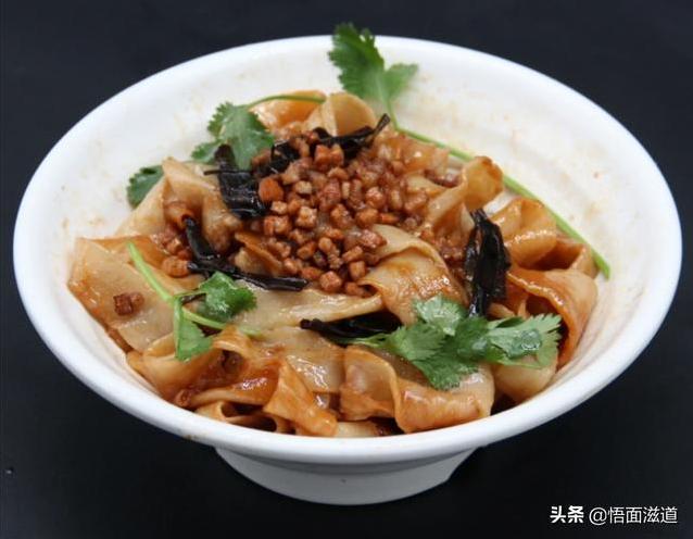 经营一家小的餐馆应该做出什么样的特色才能吸引顾客?-第6张图片 经营一家小的餐馆应该做出什么样的特色才能吸引顾客?-第6张图片