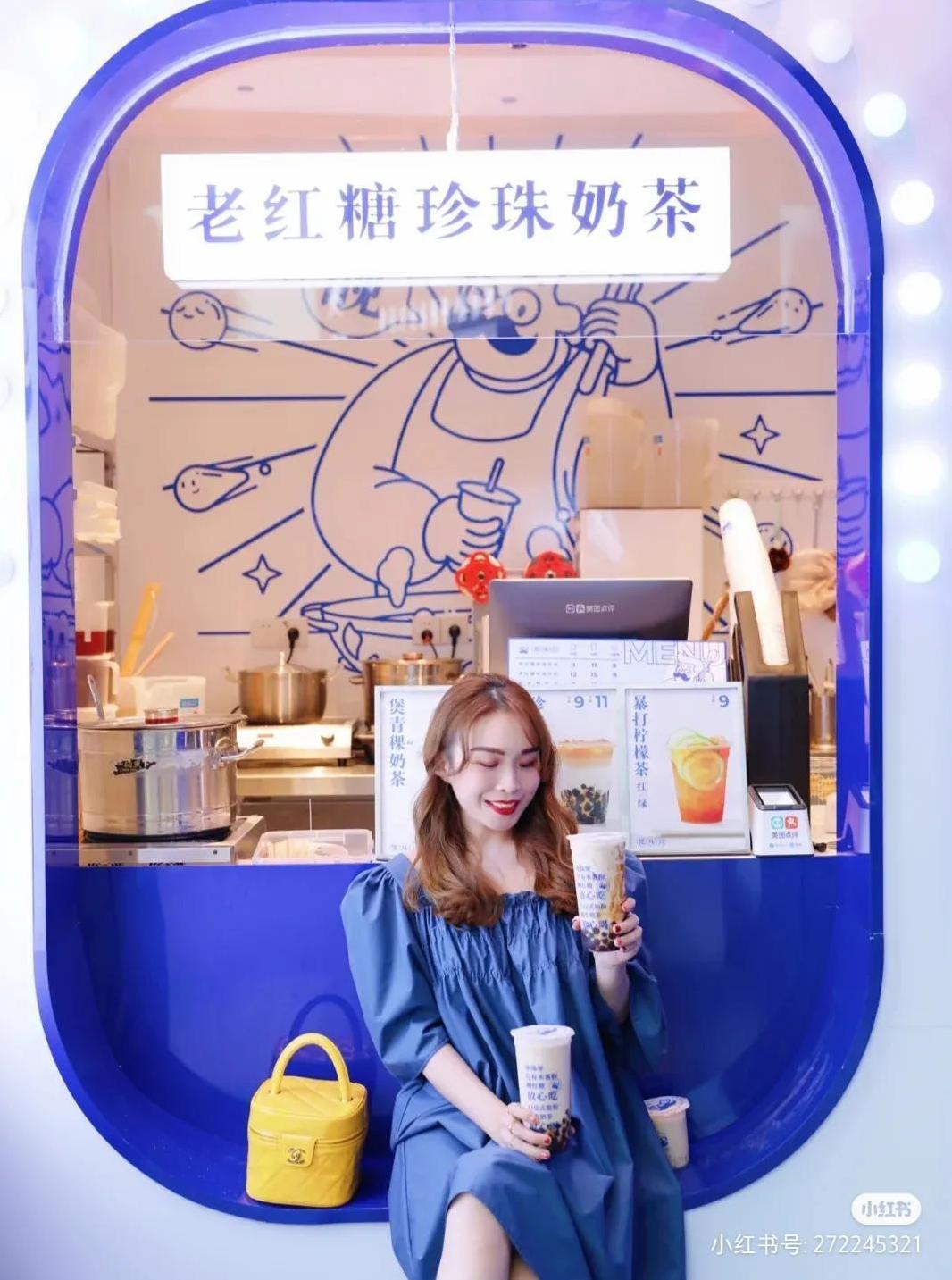 不只是喜茶、茶颜悦色 这些奶茶店的装修也很精彩-第20张图片