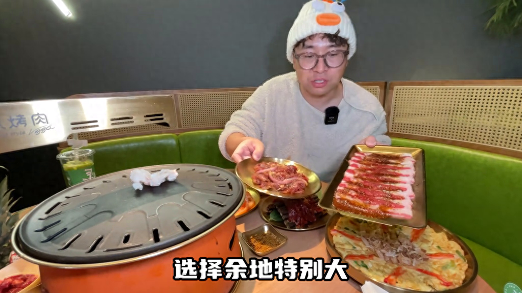 森系装修的齐齐哈尔烤肉店-第2张图片 森系装修的齐齐哈尔烤肉店-第2张图片