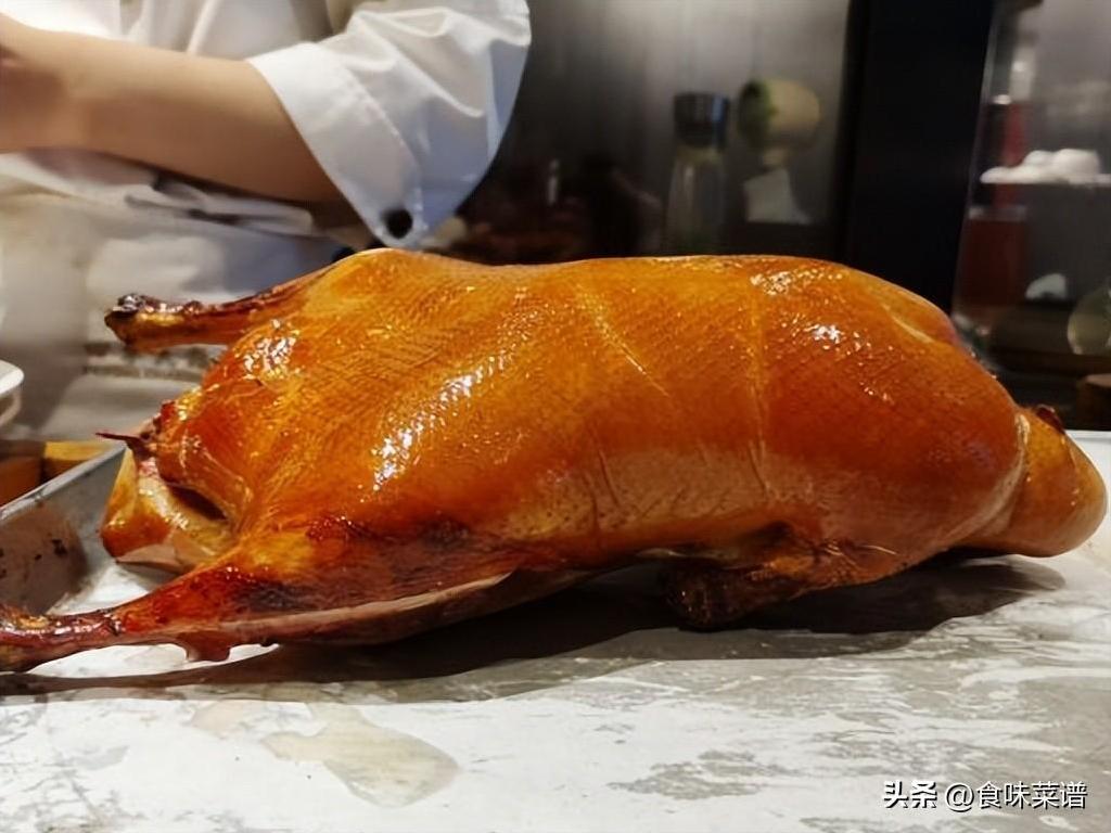 生意最红火的12家烤鸭店,酥香美味,吃过10种的,您是正宗老北京-第13张图片 生意最红火的12家烤鸭店,酥香美味,吃过10种的,您是正宗老北京-第13张图片