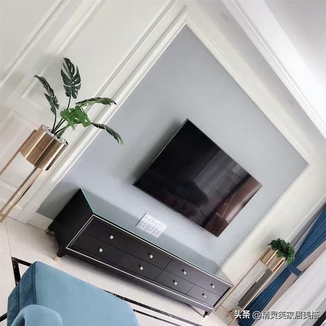 我家房子是观景楼阳台客厅是半圆形的怎么装修呀?-第2张图片 我家房子是观景楼阳台客厅是半圆形的怎么装修呀?-第2张图片