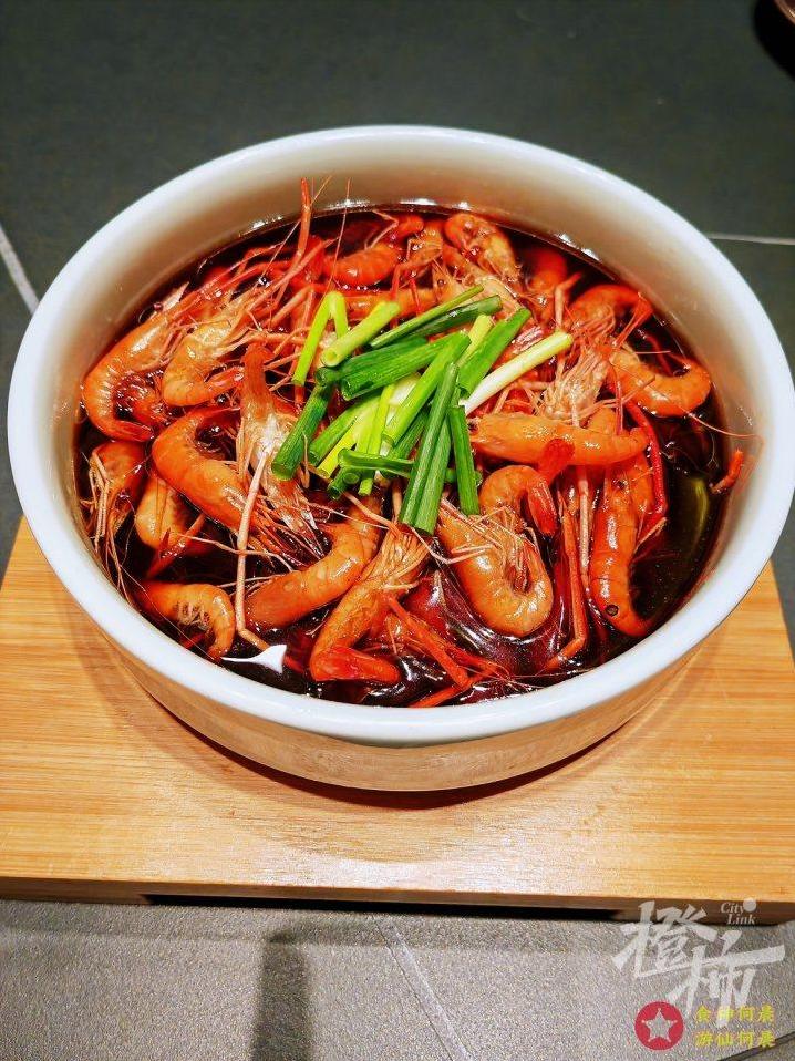 米其林、黑珍珠、必吃榜……这家“大满贯”餐厅又开新店啦!国风侘寂感装修很美,老板“私藏菜”更值得期待!-第35张图片 米其林、黑珍珠、必吃榜……这家“大满贯”餐厅又开新店啦!国风侘寂感装修很美,老板“私藏菜”更值得期待!-第35张图片