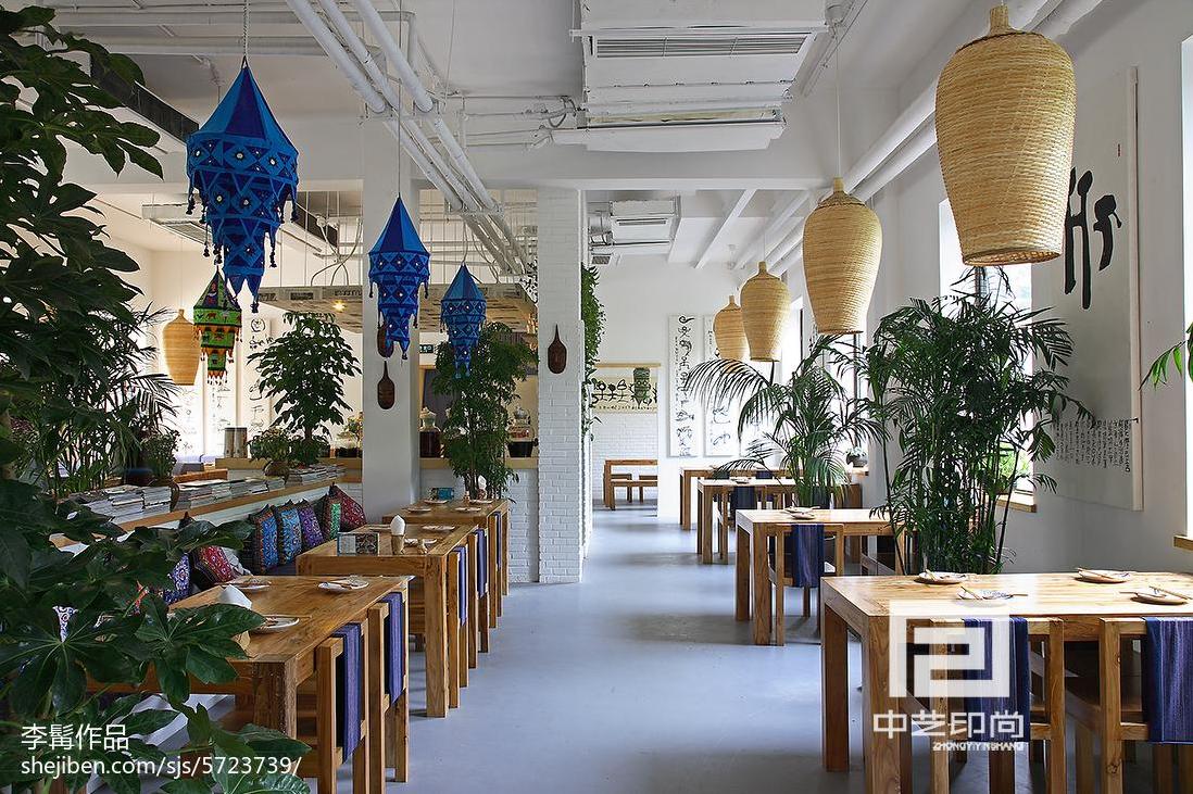 工装这家素面朝天的云南餐厅，凭什么让帝都白领热情追捧？-第2张图片