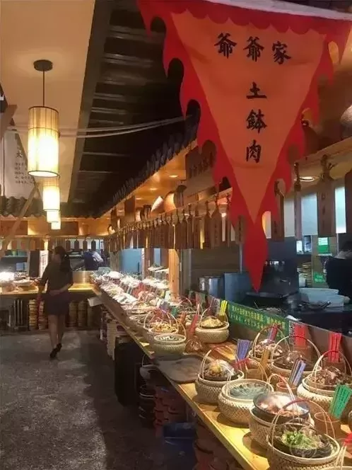中式快餐:明档该怎样摆,怎样设计?-第17张图片 中式快餐:明档该怎样摆,怎样设计?-第17张图片