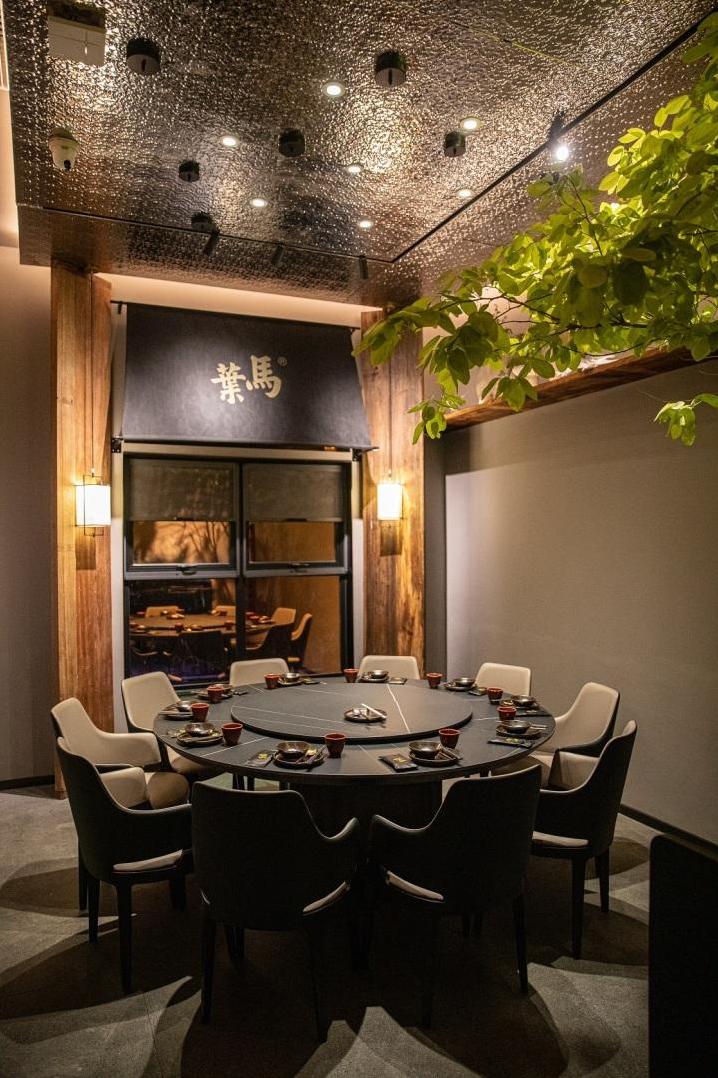 杭州这家“大满贯”餐厅开出国风侘寂感新店,老板亲自主理-第10张图片 杭州这家“大满贯”餐厅开出国风侘寂感新店,老板亲自主理-第10张图片