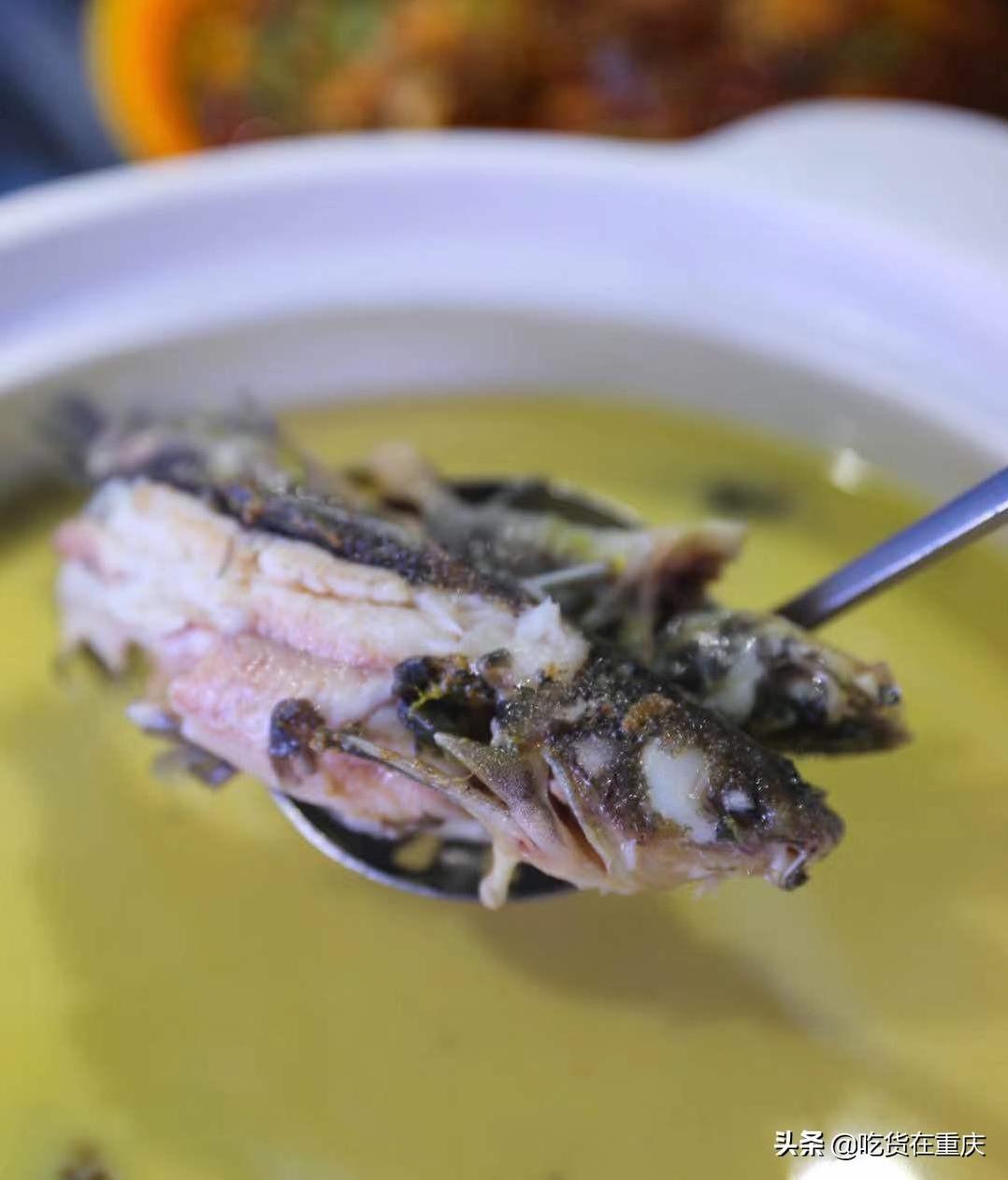 四川巴中传承百年的鱼汤泡饭,味道真的绝了-第4张图片 四川巴中传承百年的鱼汤泡饭,味道真的绝了-第4张图片