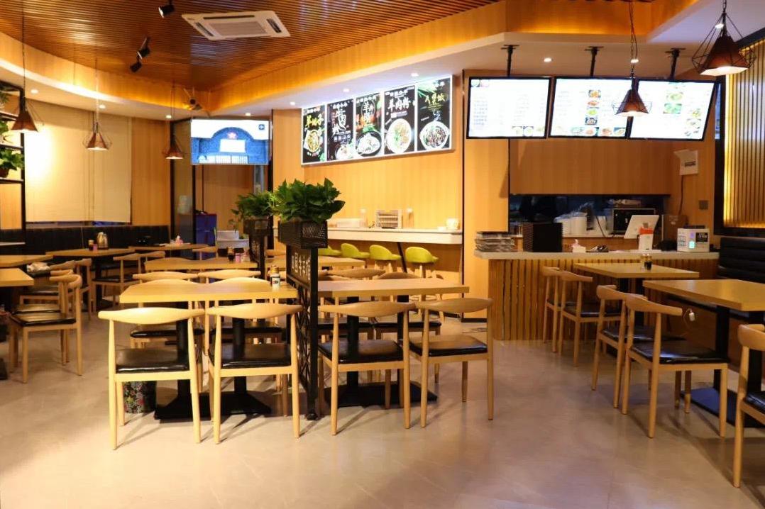 赣州这家餐馆6点半开门,承包你的一日三餐,顾客都说够实在-第1张图片 赣州这家餐馆6点半开门,承包你的一日三餐,顾客都说够实在-第1张图片