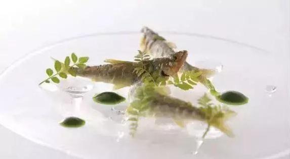 7种高逼格西餐艺术摆盘,惊艳了朋友圈-第21张图片 7种高逼格西餐艺术摆盘,惊艳了朋友圈-第21张图片